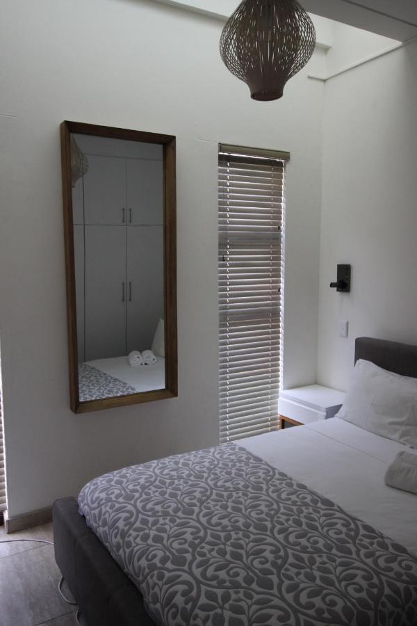 Schwerinsburg No 7 Apartment Windhoek Exterior photo